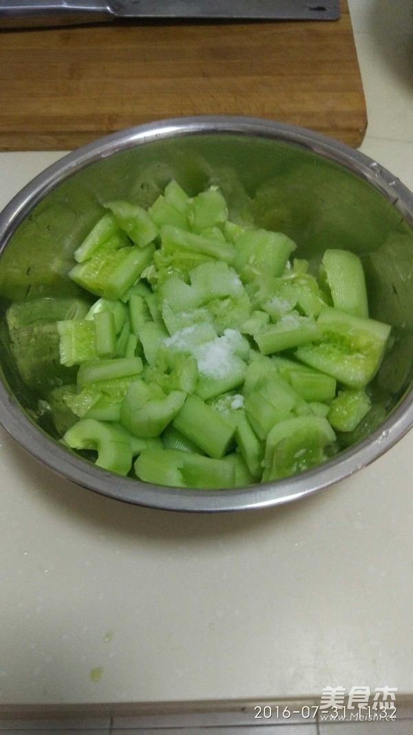 Garlic Cucumber recipe