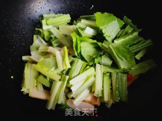 #团圆饭# Stir-fried Fish Tofu with Wheaten Vegetables recipe
