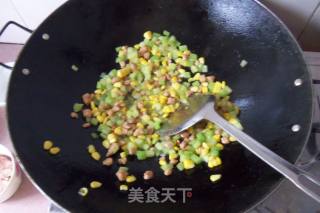 Stir-fried Diced Pork with Lettuce and Corn recipe