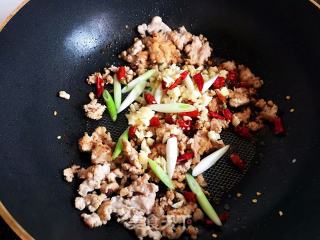 Stir-fried Carob (less Oil Version) recipe