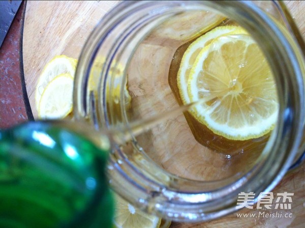 Fresh Lemon Honey recipe