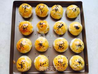 Egg Yolk Crisp recipe