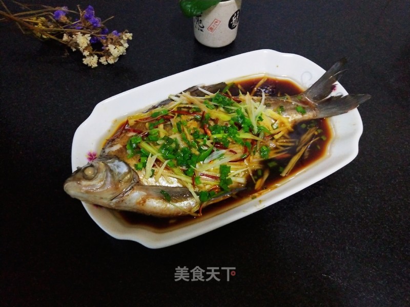 Reunion Vegetables-steamed Wuchang Fish recipe