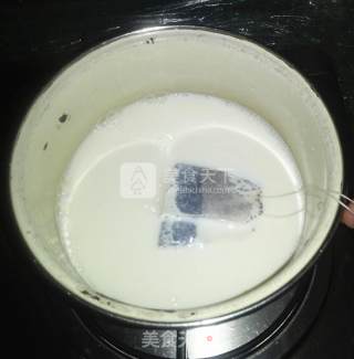 Stocking Milk Tea (no Light Cream Version) recipe