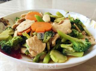 Stir-fried Chicken Breasts with Broccoli recipe