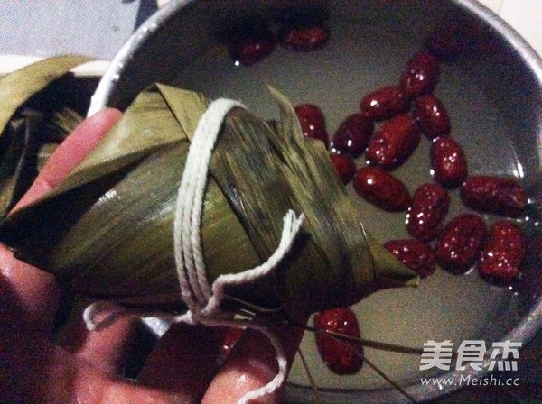 Jujube Glutinous Rice Dumplings recipe