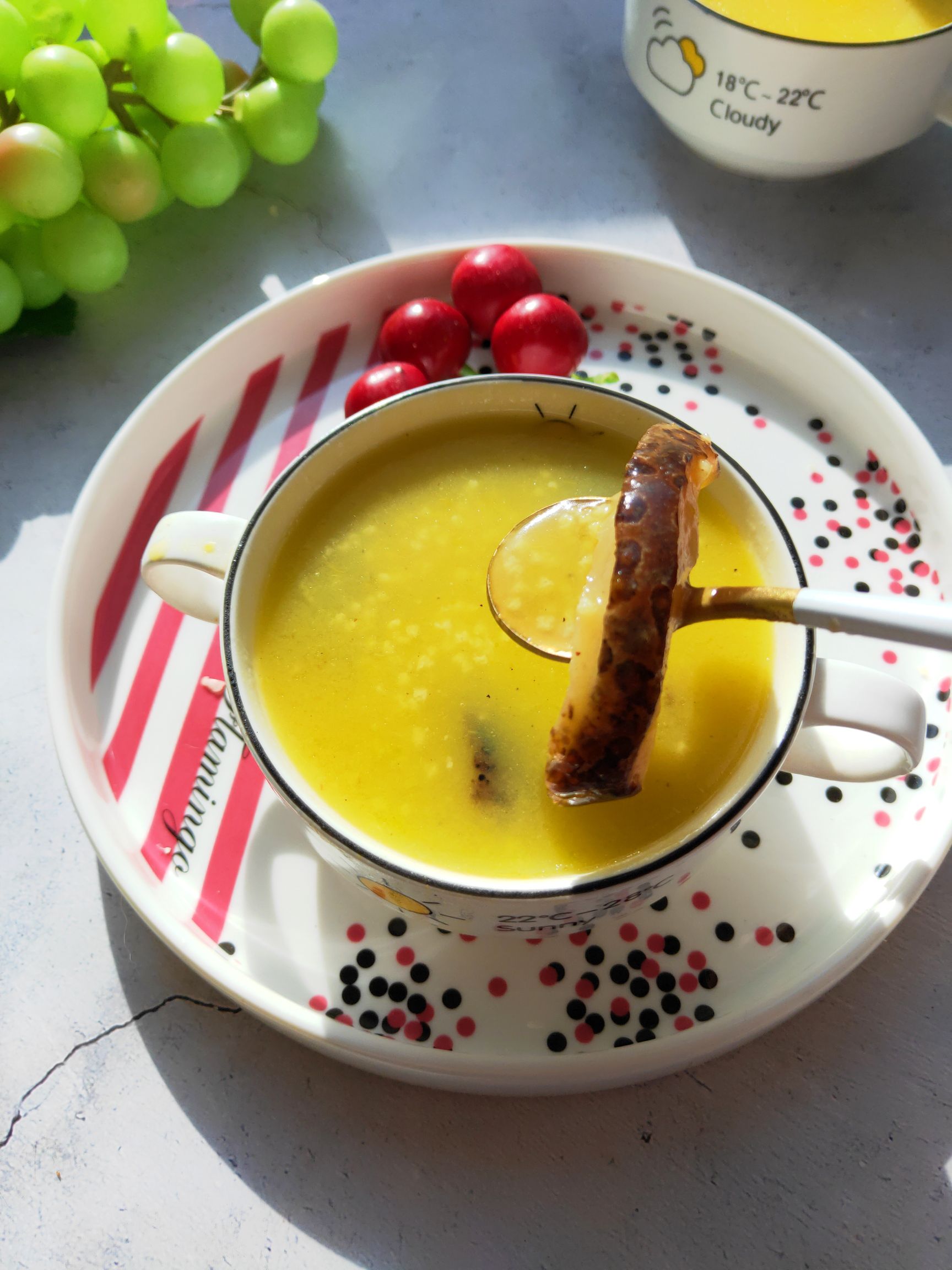 Simmered Sea Cucumber in Golden Soup recipe