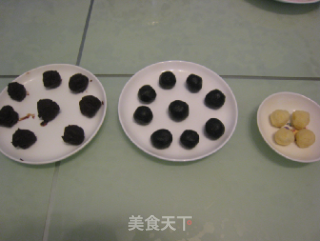 Tangyuan (chocolate Filling, Black Sesame Filling, Milk Puff Pastry) recipe