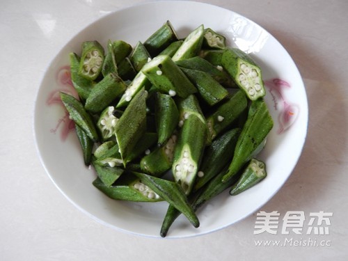 Fried Pork with Okra recipe