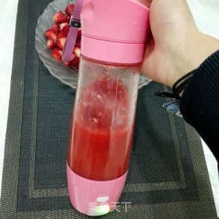 Simple and Easy to Learn Strawberry Jam recipe