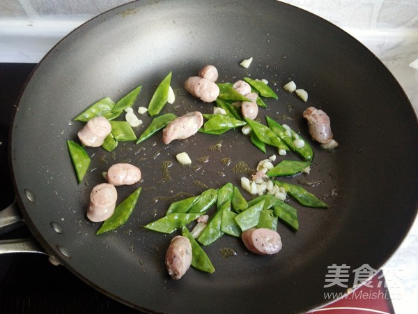 Pasta with Garlic and Black Pepper recipe