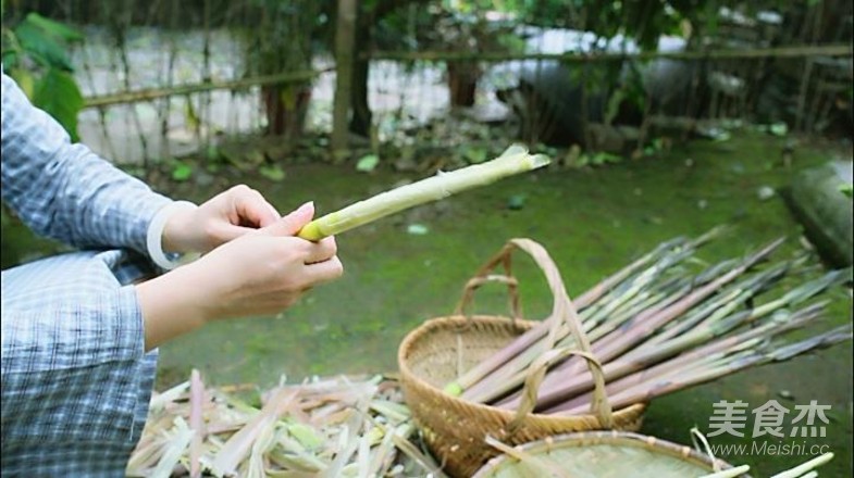 Stir-fried Twice-cooked Pork with Dried Bamboo Shoots recipe