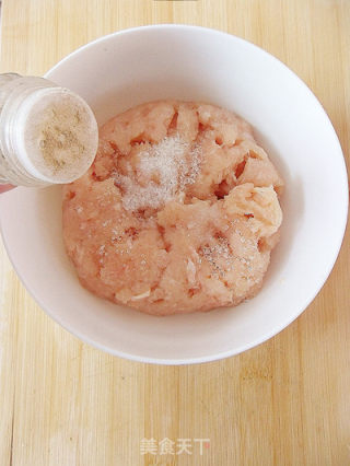 [quick Harvest Vegetables] Piaoxiang Chicken Meatballs recipe