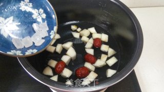 Sydney Red Date Soup recipe