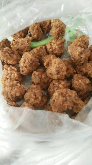 Fragrant Fried Meatballs recipe