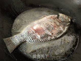 Crucian Tofu Soup recipe