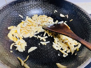 Pleurotus Eryngii in Oyster Sauce with Special Fei Rice recipe