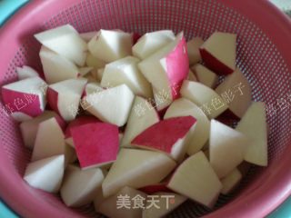 Stewed Radish Beef Bone Soup recipe