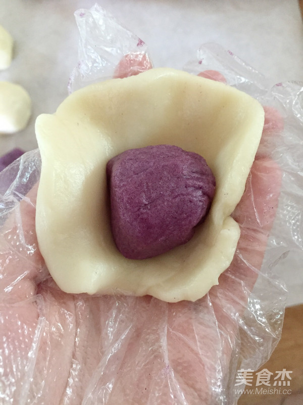 Mochi Taro and Purple Sweet Potato Crisps recipe