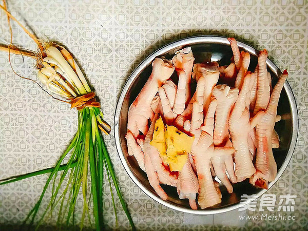 Marinated Chicken Feet recipe