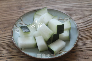 Bamboo Fungus, Scallop and Winter Melon Soup recipe