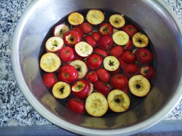 Boiled Rock Sugar Hawthorn Soup recipe