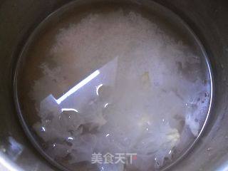 Pumpkin Tremella Porridge recipe