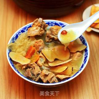 Guangdong Old Fire Soup-sea Coconut and Chuanbei Yifei Soup recipe