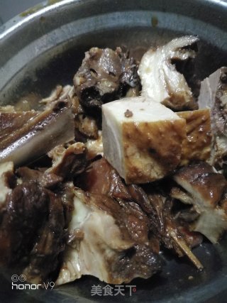 Braised Pork and Potato Chips recipe