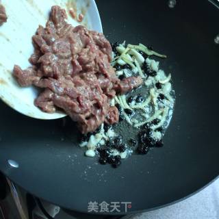 Stir-fried Beef with Seasoned Pepper recipe