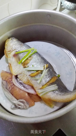 Steamed Yellow Croaker recipe