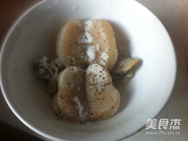 Steamed Scallops with Garlic Vermicelli recipe