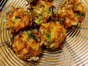 Fried Vegetarian Meatballs recipe