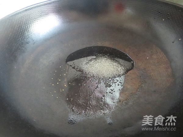 Stewed Chicken Wing Roots in Casserole recipe