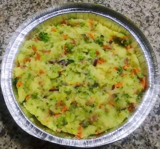 Mashed Potatoes, Shrimp, Vegetables and Cheese recipe