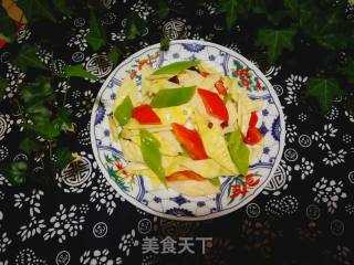 Stir-fried Bamboo Shoots with Green Red Pepper recipe