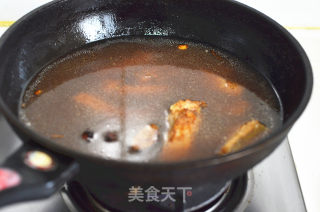 The Hot Pot with Thick and Meaty Soup is More Delicious-----pork Chop Hot Pot recipe