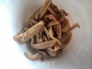 Matsutake Shark Fin Sausage Soup recipe