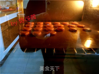 Heart-shaped Macarons recipe