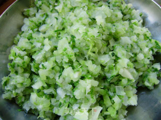 Home-cooked Staple Food-pork Buns with Cabbage Sauce recipe