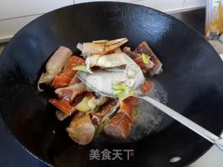 Stir-fried Crab with Green Onion and Ginger recipe