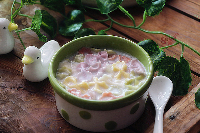 Milk Colorful Butterfly Noodles recipe