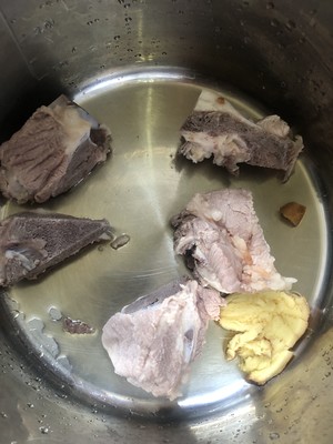 Super Clear and Sweet Sydney White Fungus and Pig Lung Soup recipe