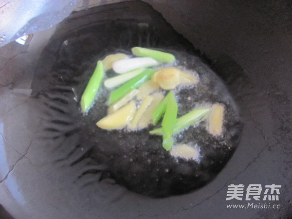 Stir Fried Squid Roll recipe