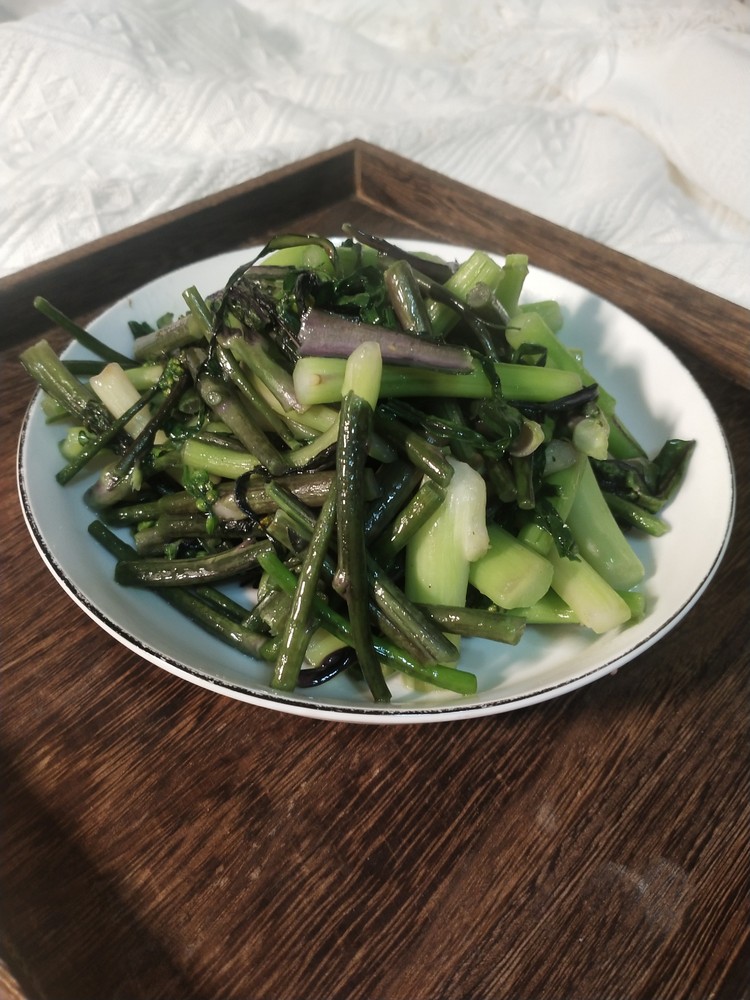 Stir-fried Red Cabbage Moss