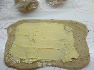 Earl Grey Black Tea Milk Crisp Braid Bun recipe
