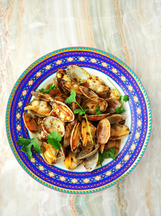 Quick Spicy Stir-fried Clams recipe