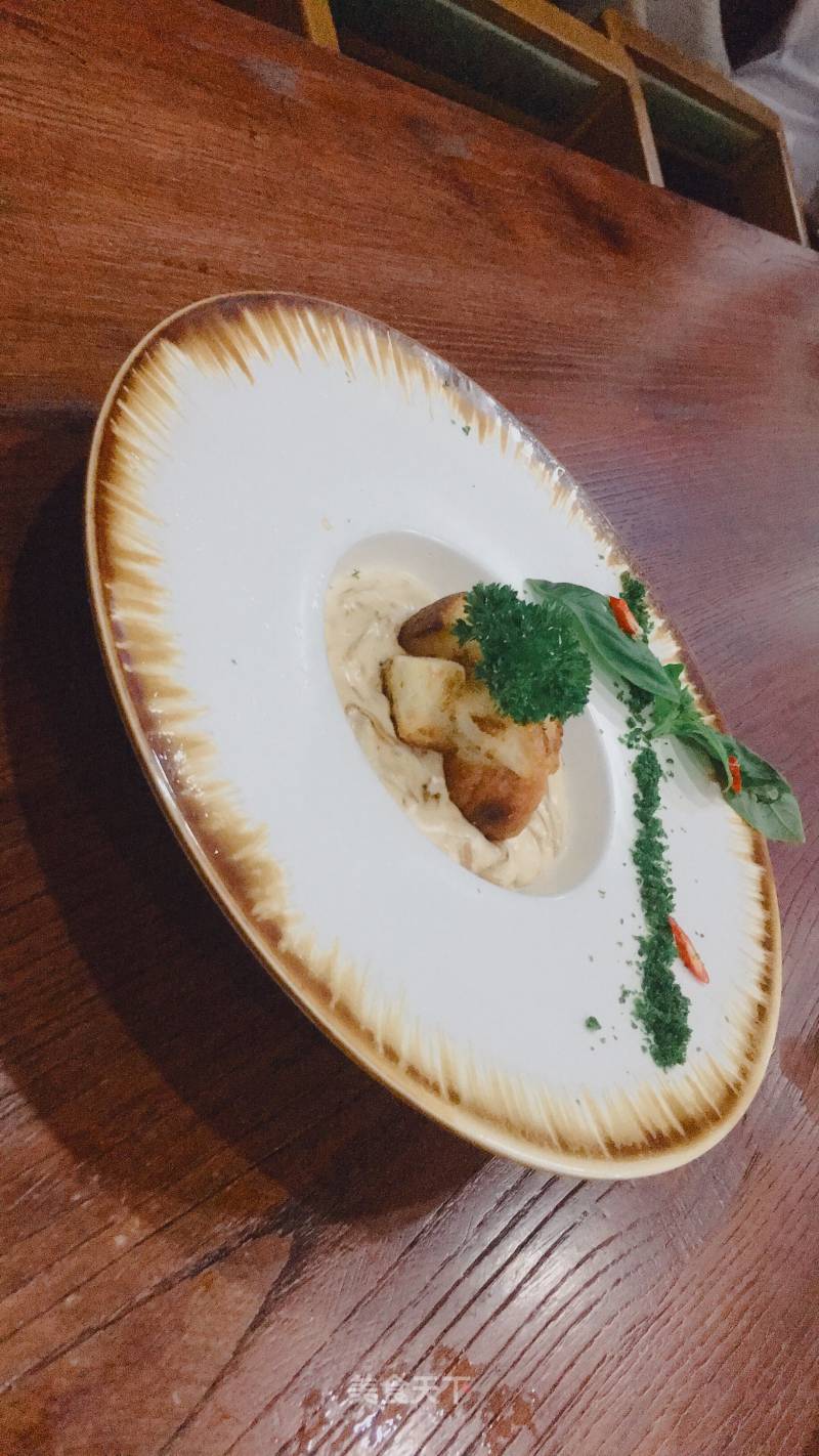 Onion Cream Soup with Butter Bread recipe