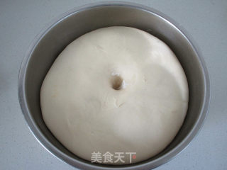 #四session Baking Contest and is Love to Eat Festival# Strawberry Filled Milk Bread recipe