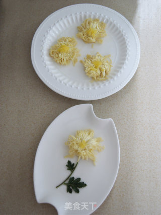 Master Four Small Skills to Make Beautiful Chrysanthemum Tofu-orange Juice Chrysanthemum Tofu recipe